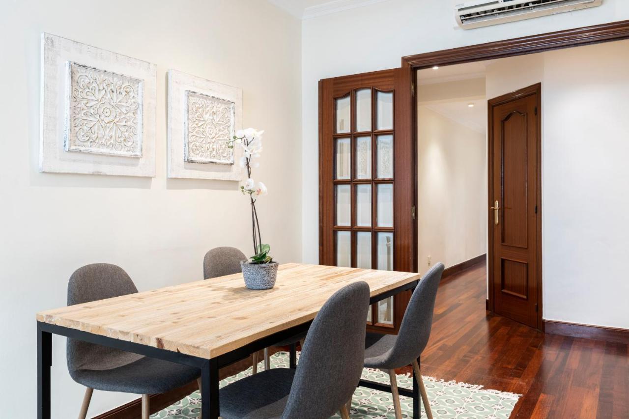 Beach And Chill Apartment By Cisan Rentals San Sebastian Luaran gambar
